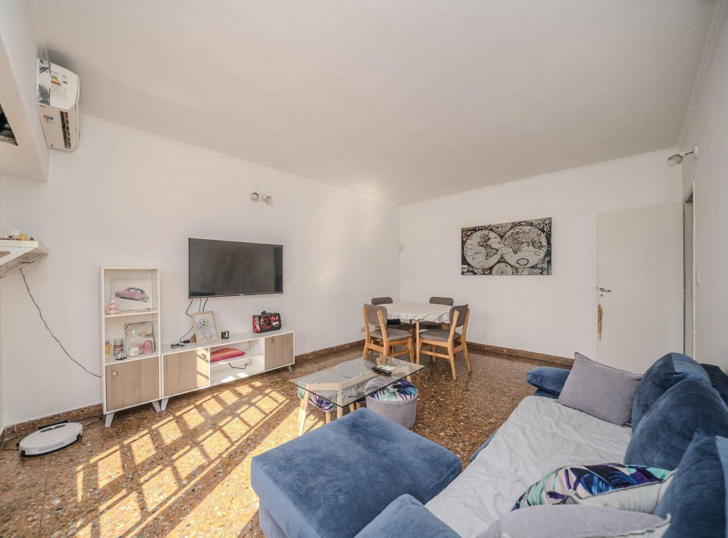 Foto de VENTA PH en MERLO CON COCHERA PATIO Y QUINCHO, imagen 2