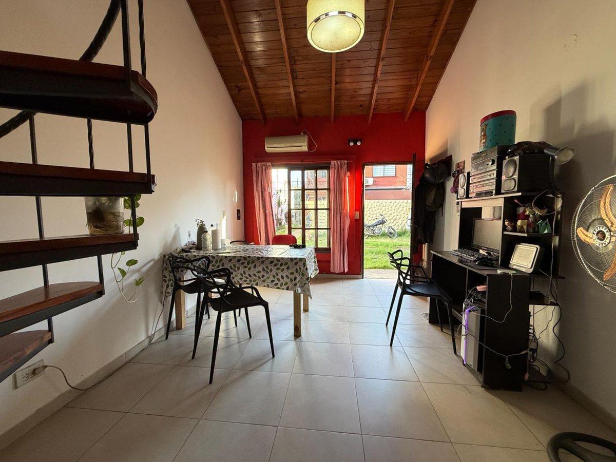 Foto de PH al fondo tipo Duplex - Venta - San Justo, imagen 3