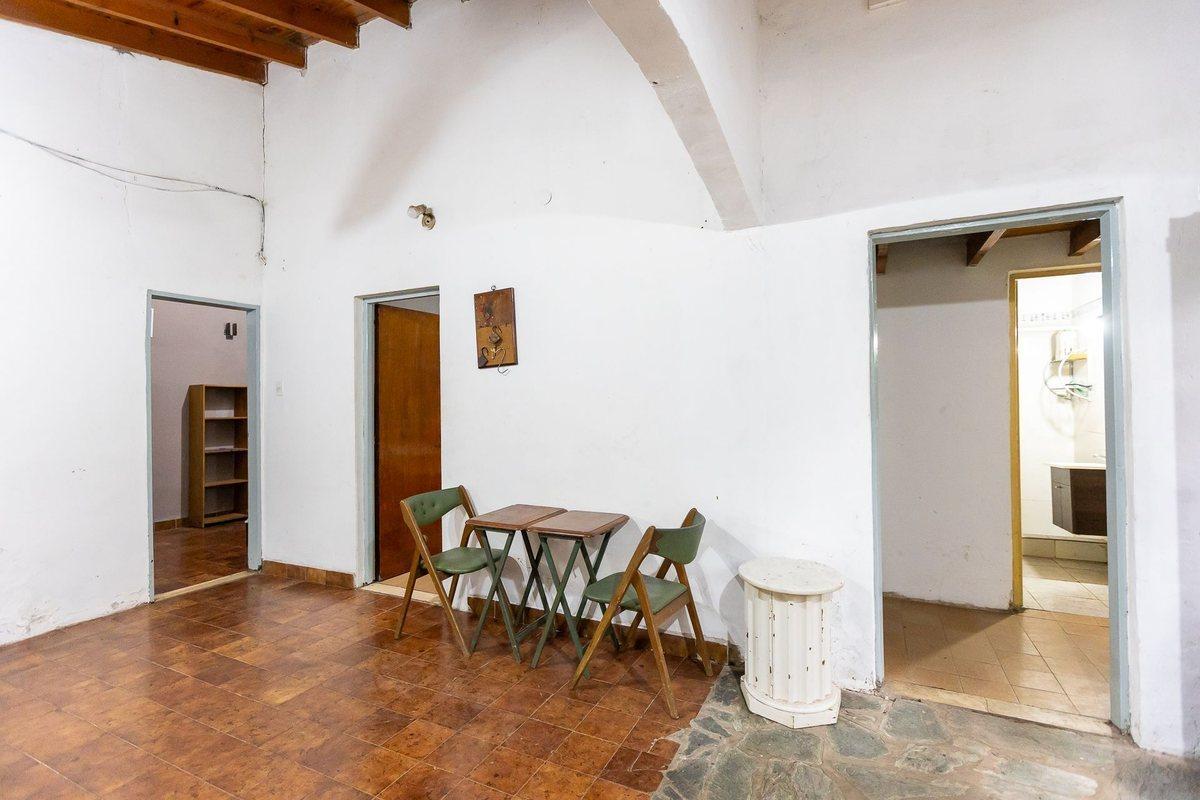 Foto de VENTA QUINTA EN DEL VISO- PERMUTA, imagen 2