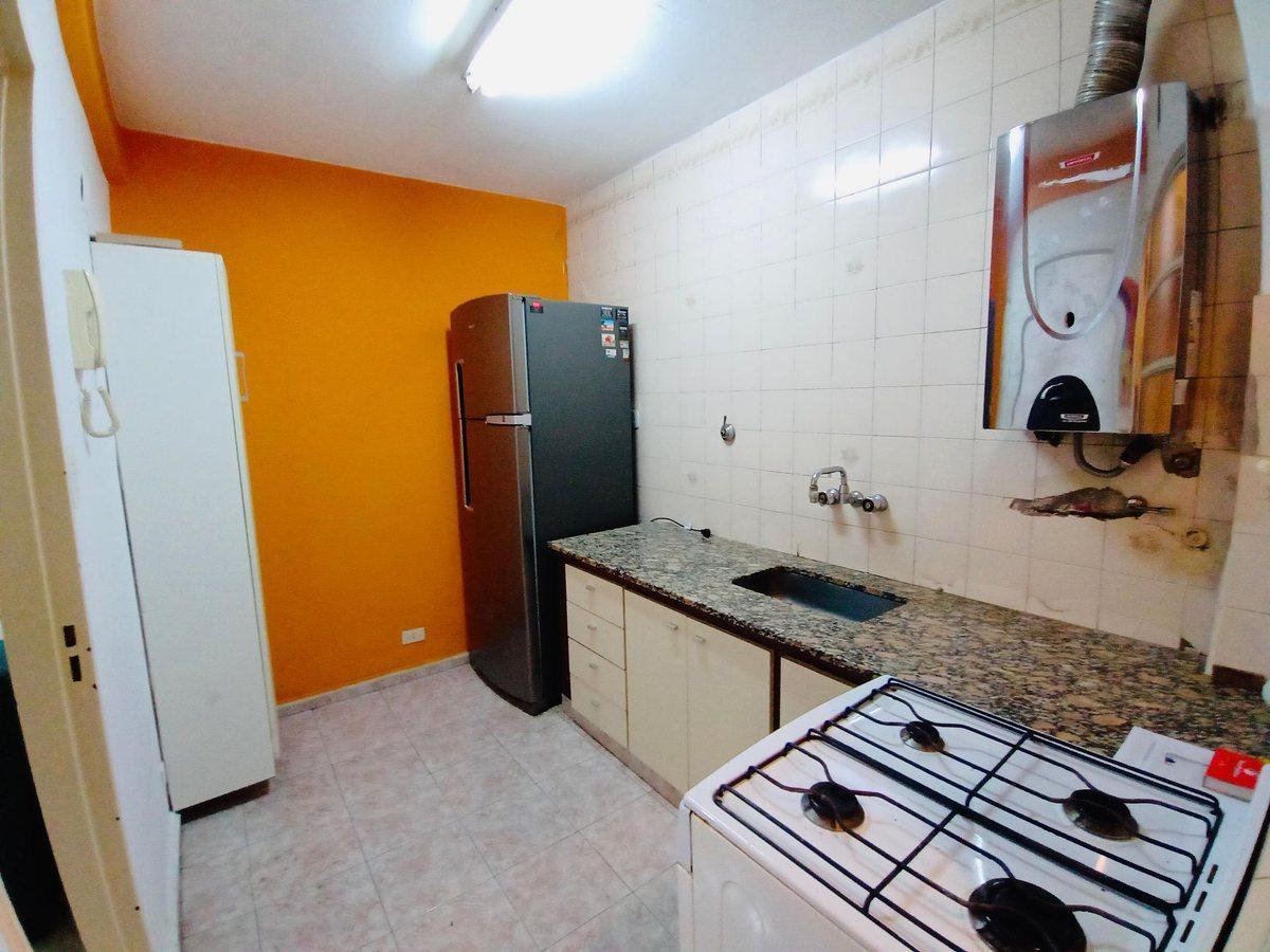Foto de VENTA DEPTO 3 AMBIENTES EN RAMOS MEJIA CON PATIO, imagen 1