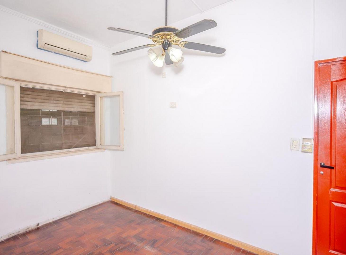 Foto de Venta Ph 4 ambientes patio cochera Villa Lynch, imagen 5