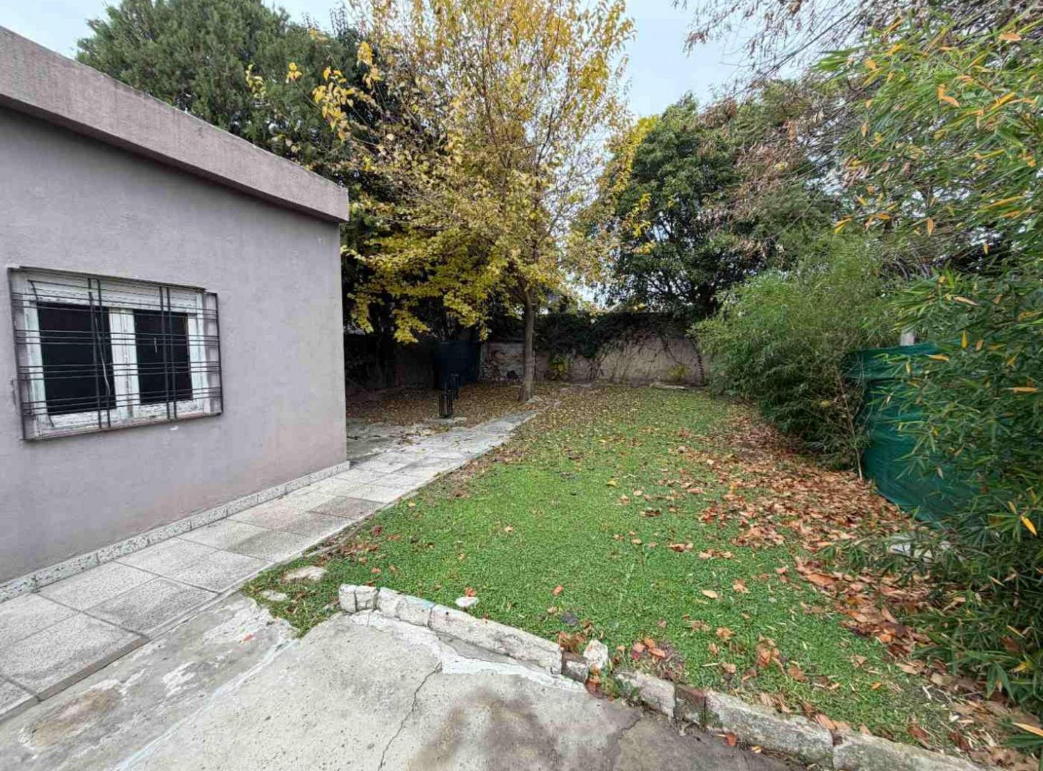 Foto de VENTA CASA LOTE PROPIO 3 AMBIENTES - EL PALOMAR, imagen 1