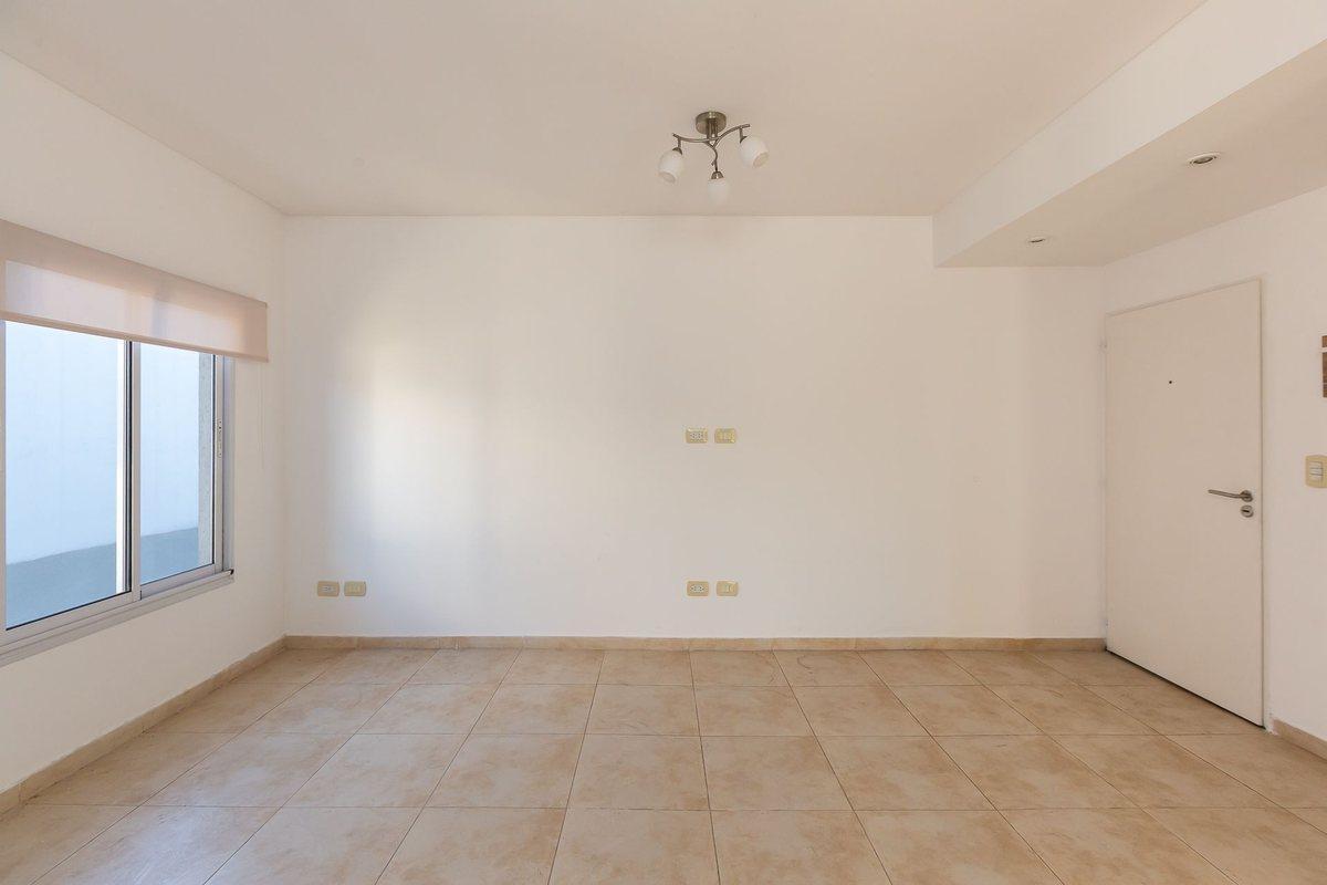 Foto de VENTA DPTO 3 AMB EN CASTELAR C/COCHERA, imagen 5
