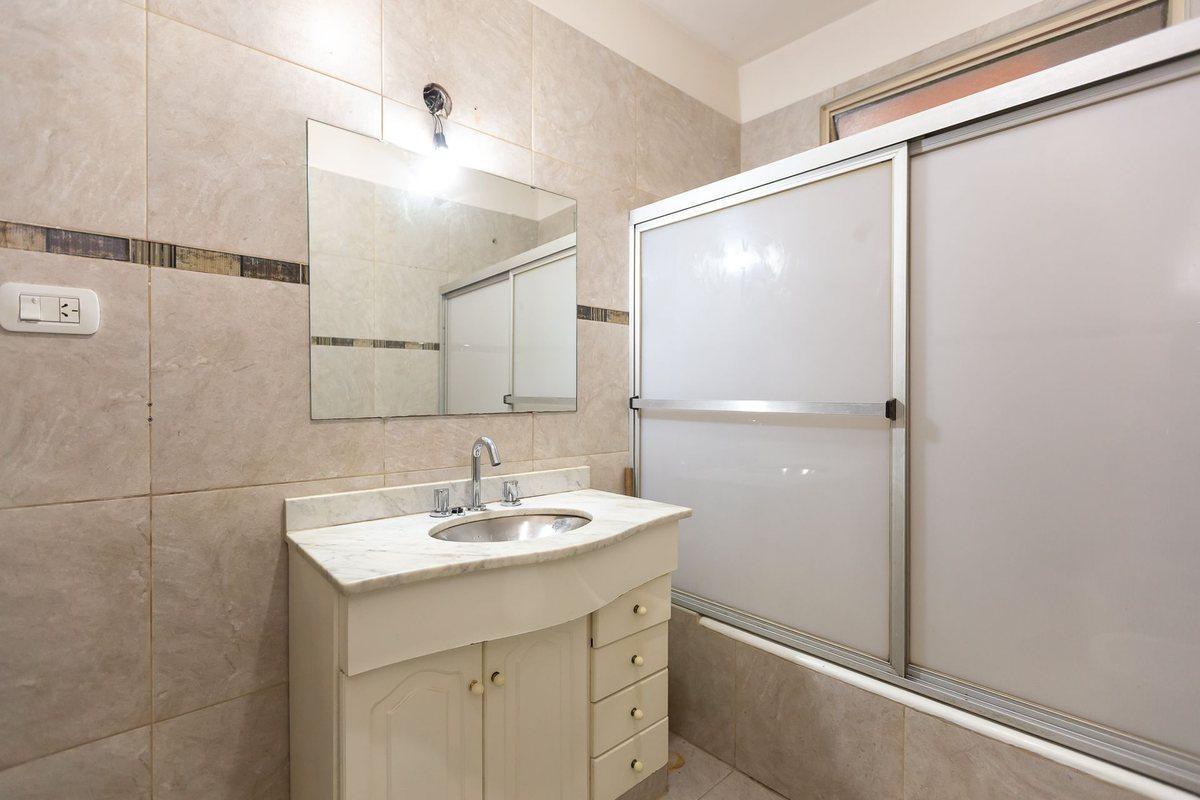 Foto de Venta Casa lote propio multifamiliar Pompeya, imagen 3
