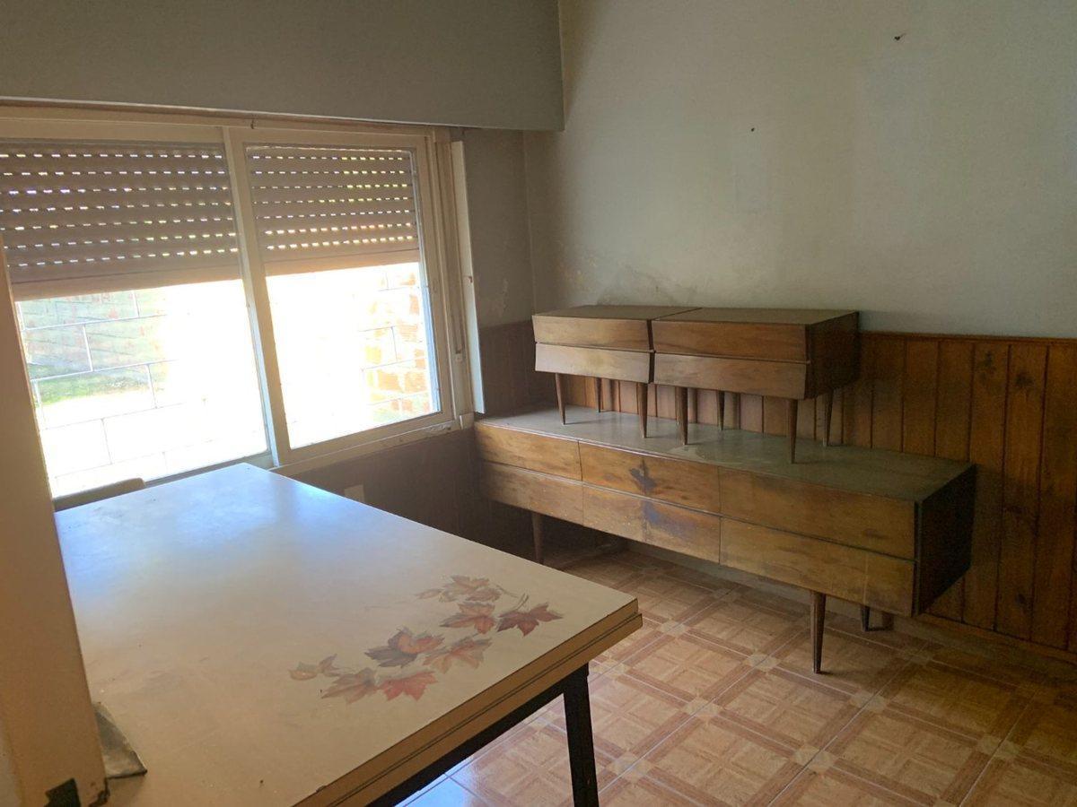 Foto de Venta Casa 4 ambientes con Locales El Palomar, imagen 3
