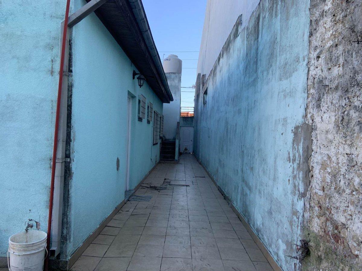 Foto de Venta Casa 4 ambientes con Locales El Palomar, imagen 2