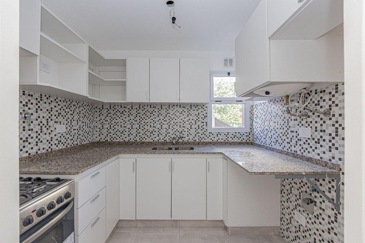 Foto de Venta 2 amb a estrenar cochera terraza Caseros, imagen 4