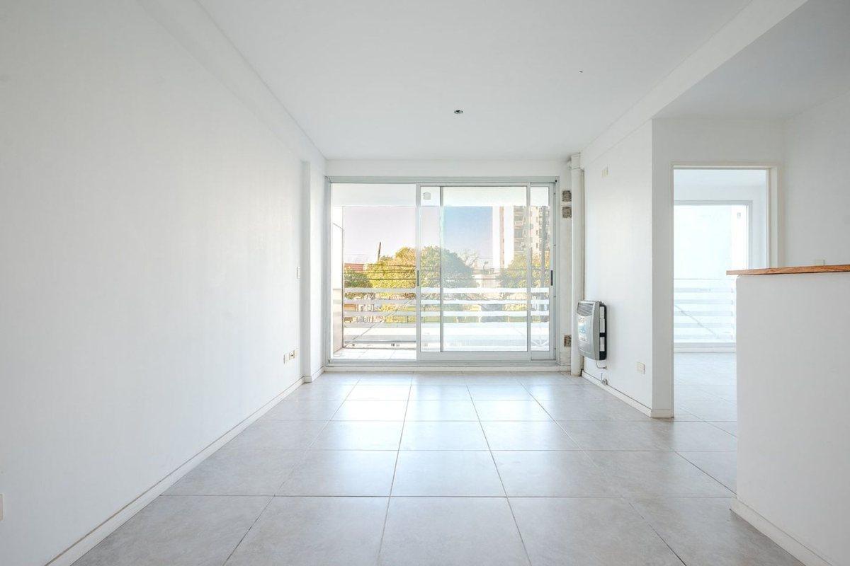 Foto de VENTA OFICINA 2 AMB C/COCHERA ESTRENAR SAN MARTIN, imagen 3