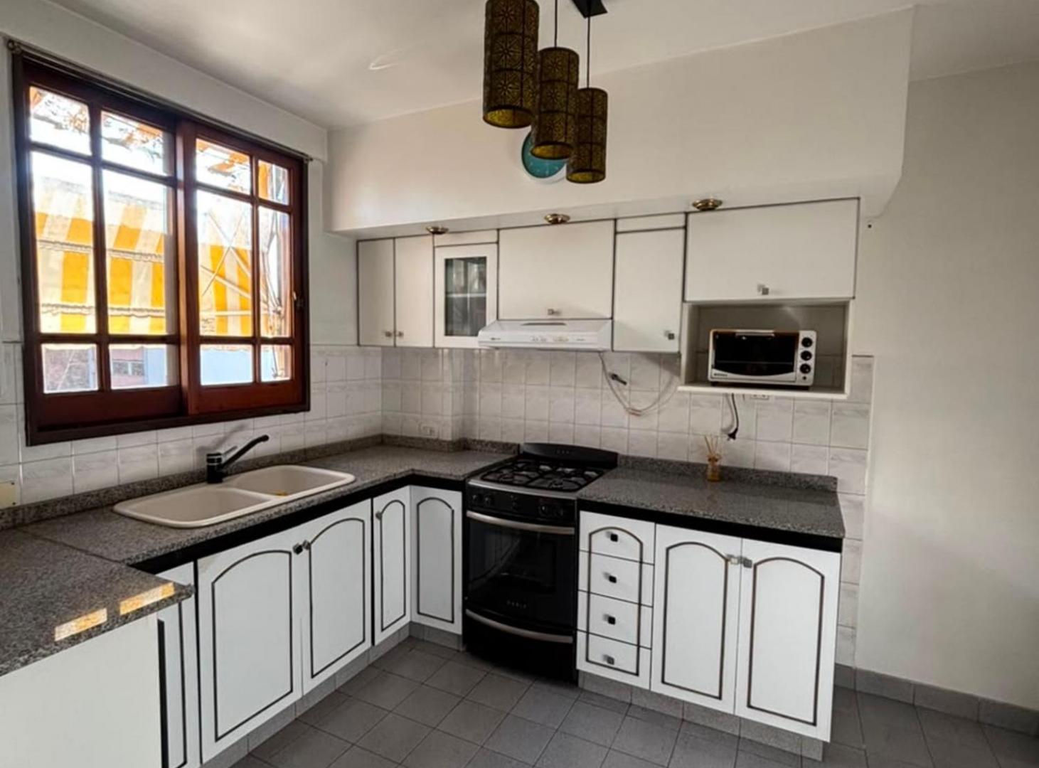 Foto de VENTA SEMIPISO 3 AMB COCHERA OPORTUNIDAD PERMUTA, imagen 3