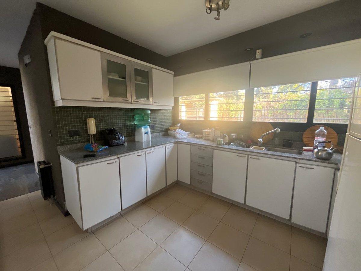 Foto de VENTA CASA PARQUE LELOIR PERMUTA, imagen 1