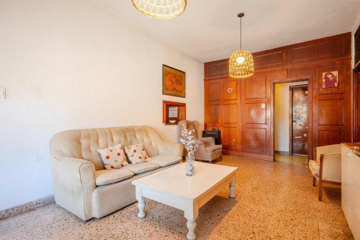 Foto de CHALET 6 AMB PARQUE PILETA QUINCHO HURLINGHAM, imagen 3