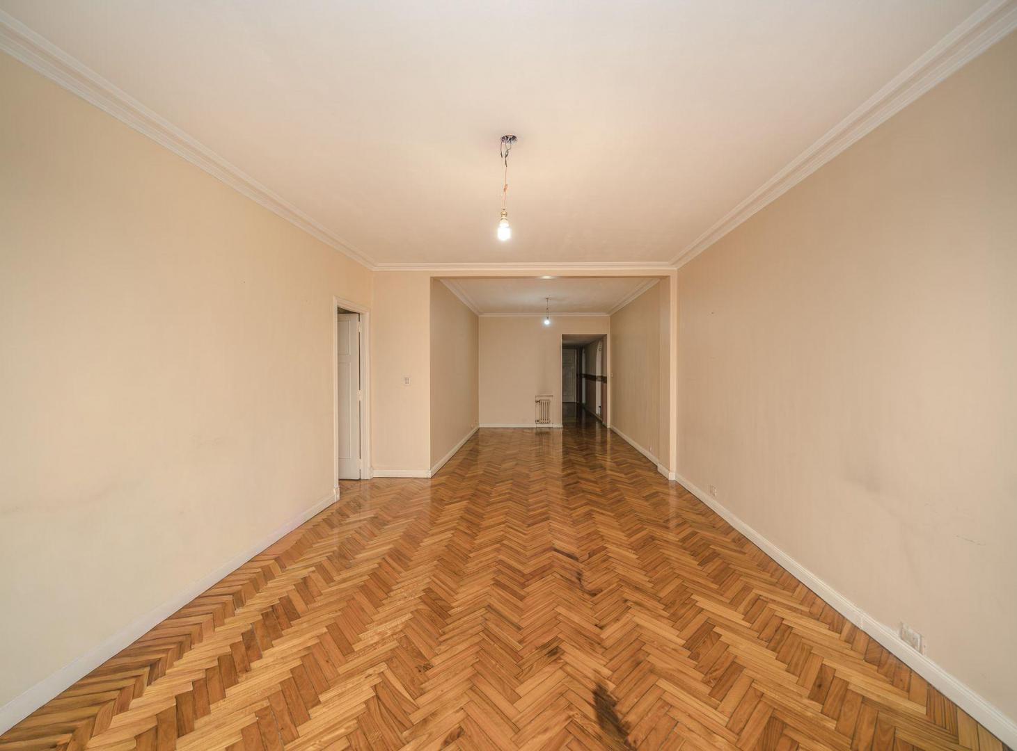 Foto de VENTA DPTO 4 AMB c/ DEPENDENCIA RECOLETA PERMUTA, imagen 5