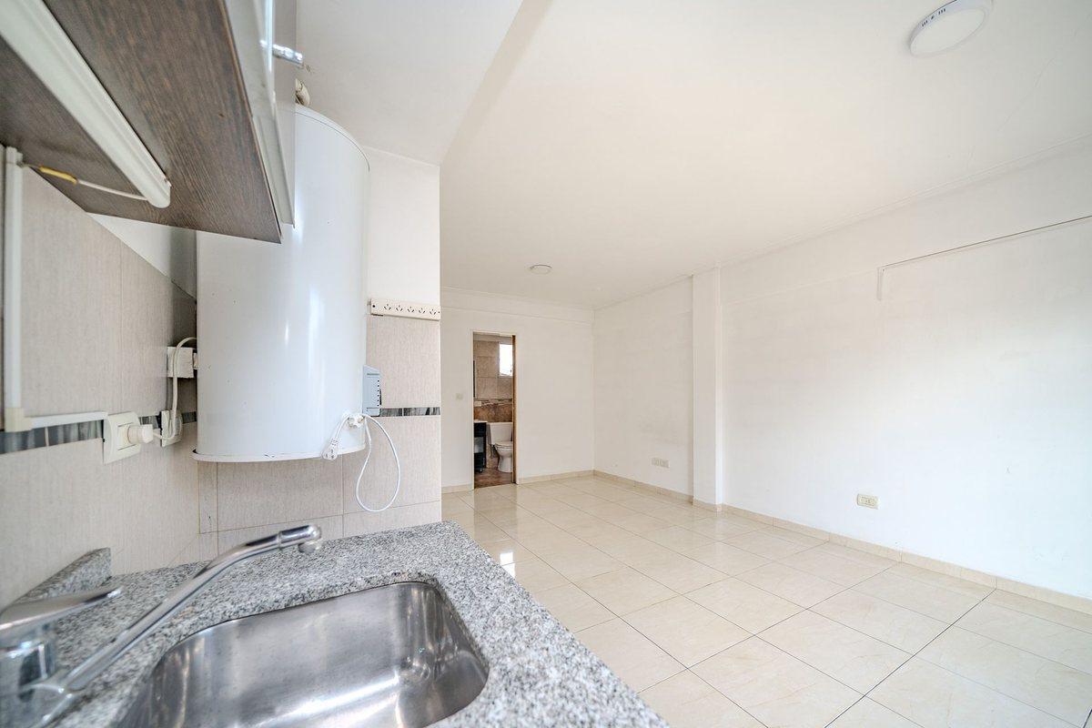 Foto de VENTA MONO AMBIENTE BALCON VILLA SARMIENTO COCHERA, imagen 5