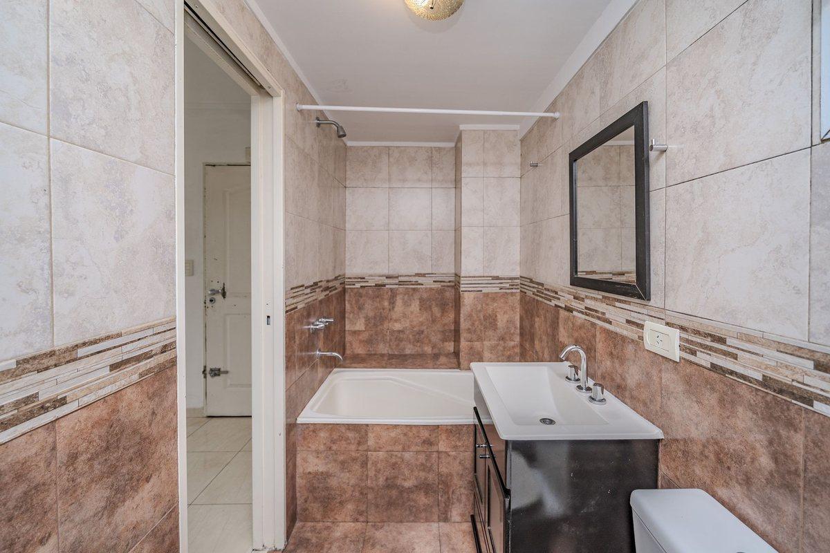 Foto de VENTA MONO AMBIENTE BALCON VILLA SARMIENTO COCHERA, imagen 2