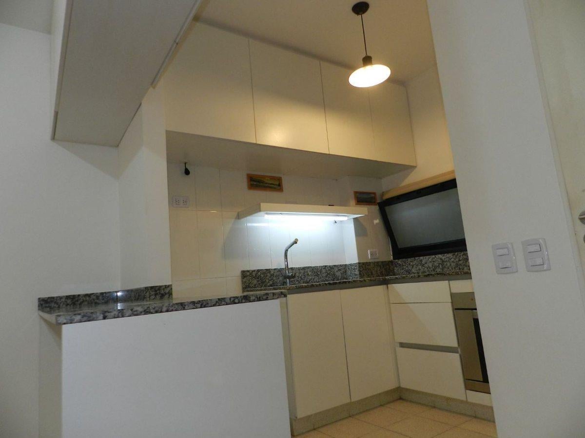 Foto de VENTA DEPTO 2 AMB. EN CHACARITA - APTO CRÉDITO, imagen 4