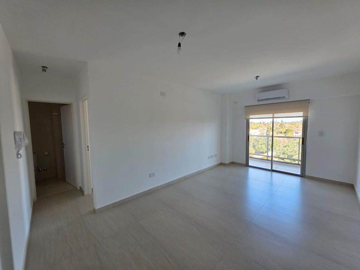 Foto de VENTA OFICINA 2 AMB HURLINGHAM CENTRO-A ESTRENAR!, imagen 2