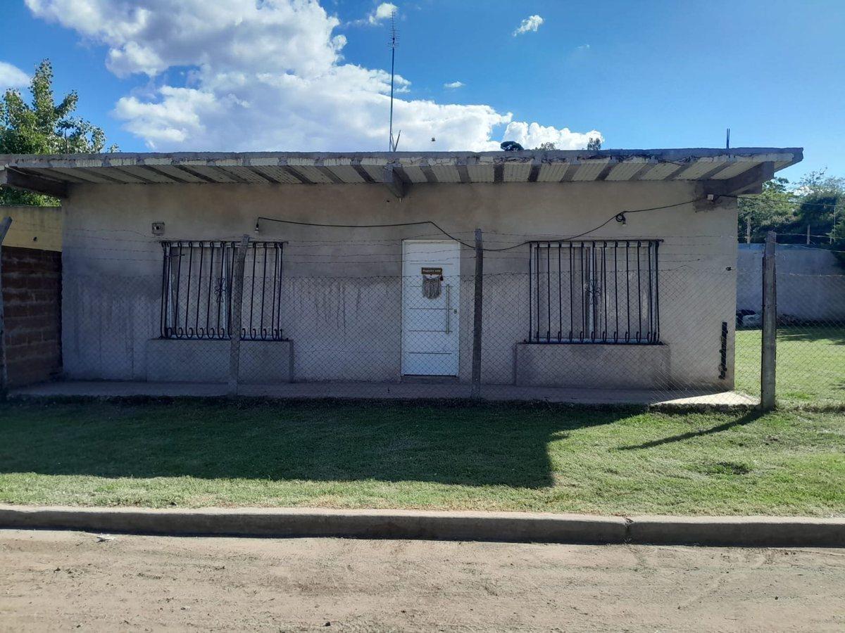 Foto de CASA 3 AMB CON GRAN PARQUE VIRREY DEL PINO PERMUTA, imagen 1