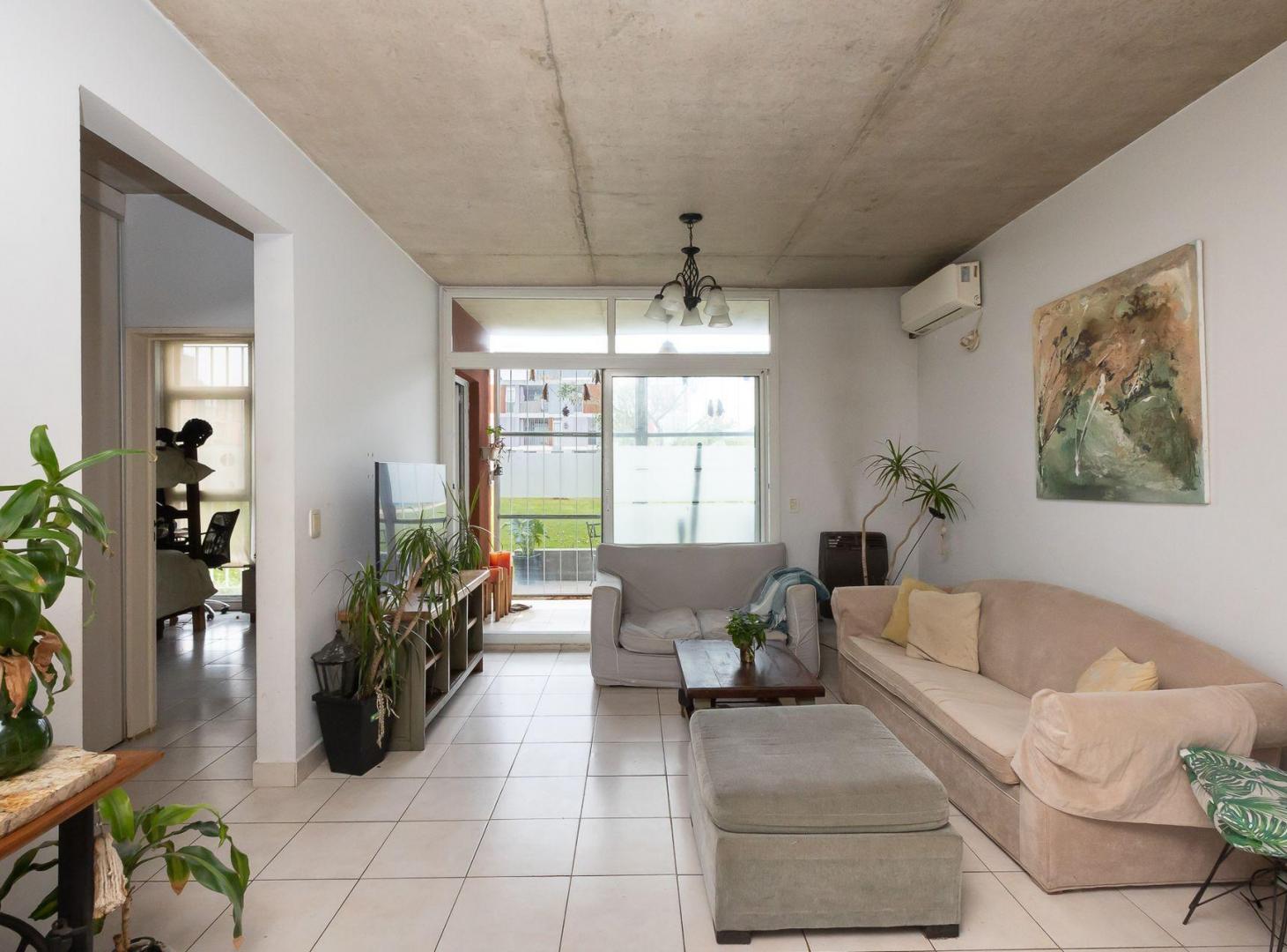 Foto de VENTA DE DEPARTAMENTO 3 AMBIENTES CON COCH UDAONDO, imagen 1