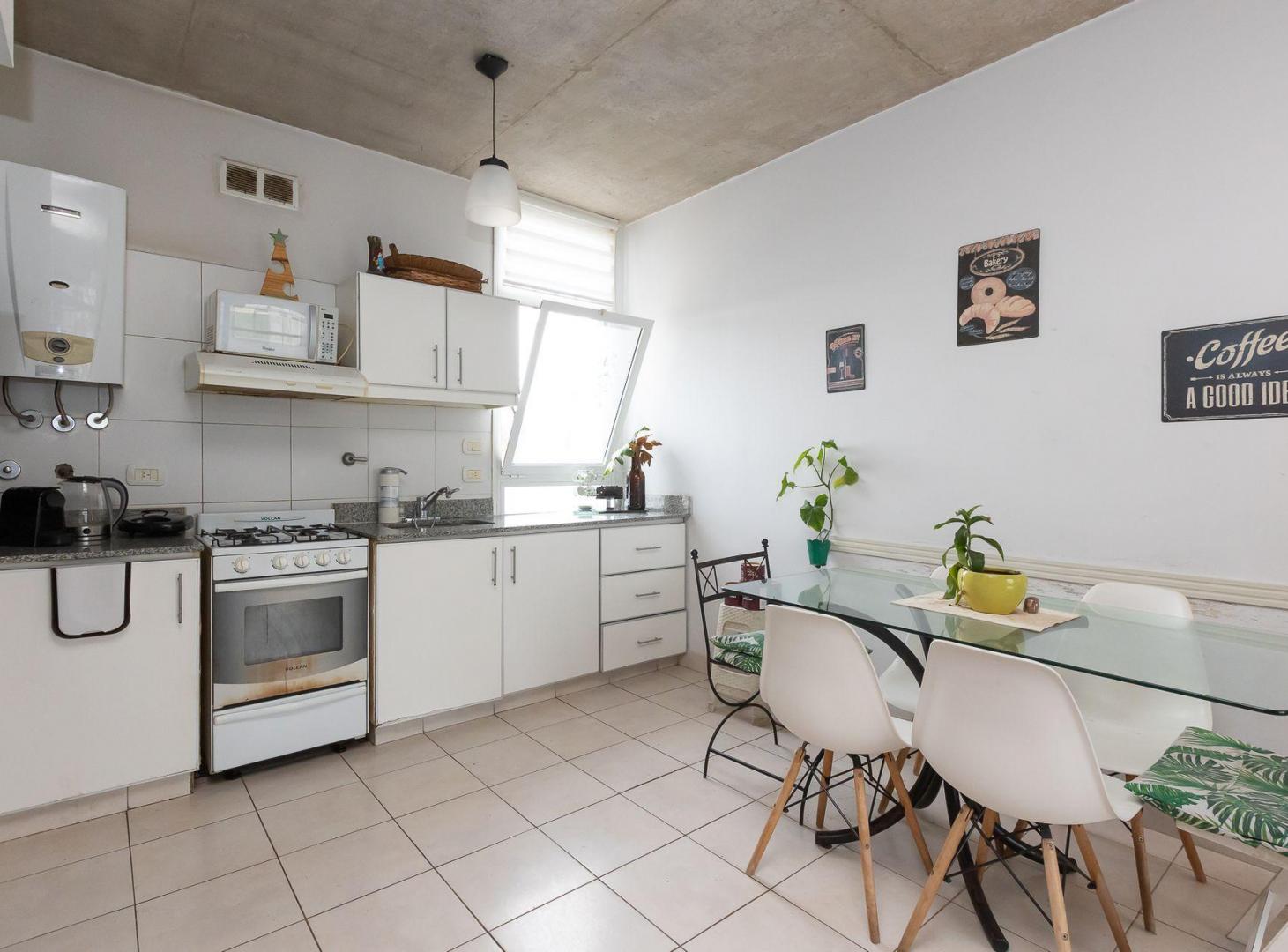 Foto de VENTA DE DEPARTAMENTO 3 AMBIENTES CON COCH UDAONDO, imagen 4