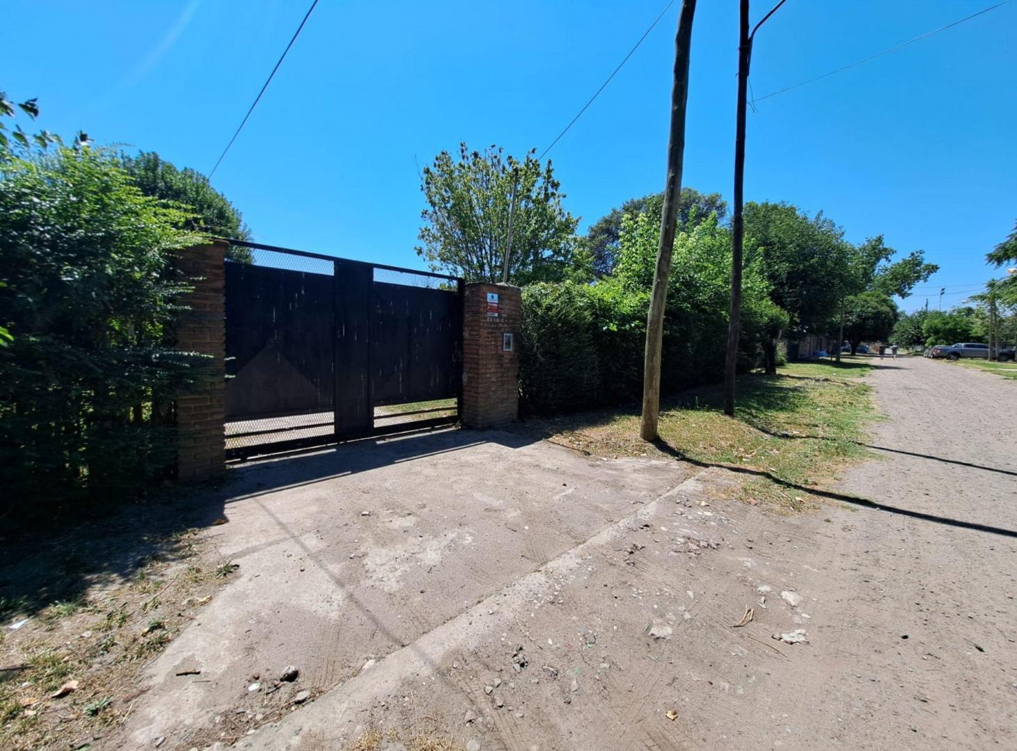 Foto de 2 CASAS QUINTA EN LOTE DE 1.495 M2 - PASO DEL REY, imagen 2