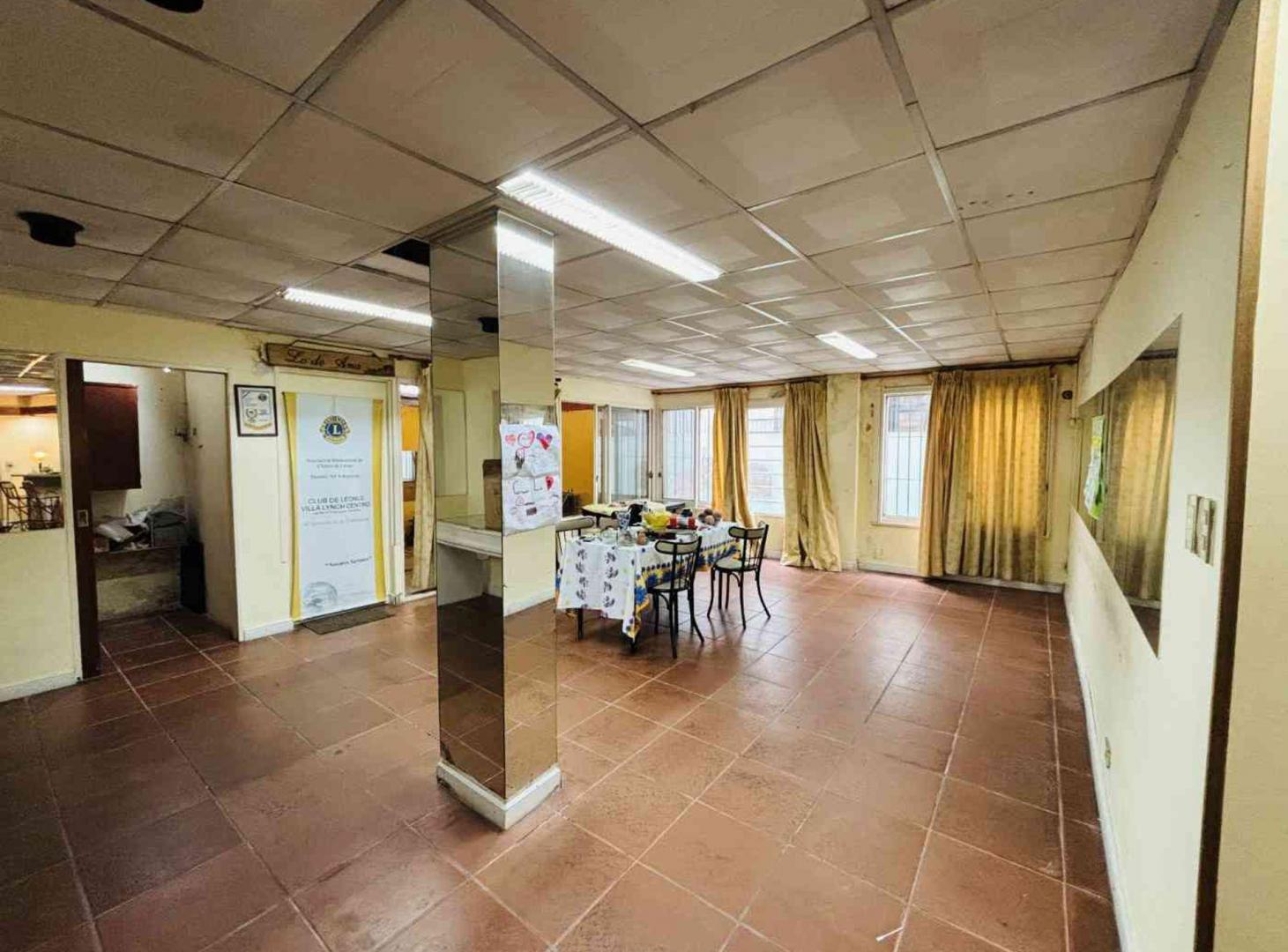 Foto de VENTA PH APTO PROF Y COMERCIAL COCHERA Y PATIO, imagen 4