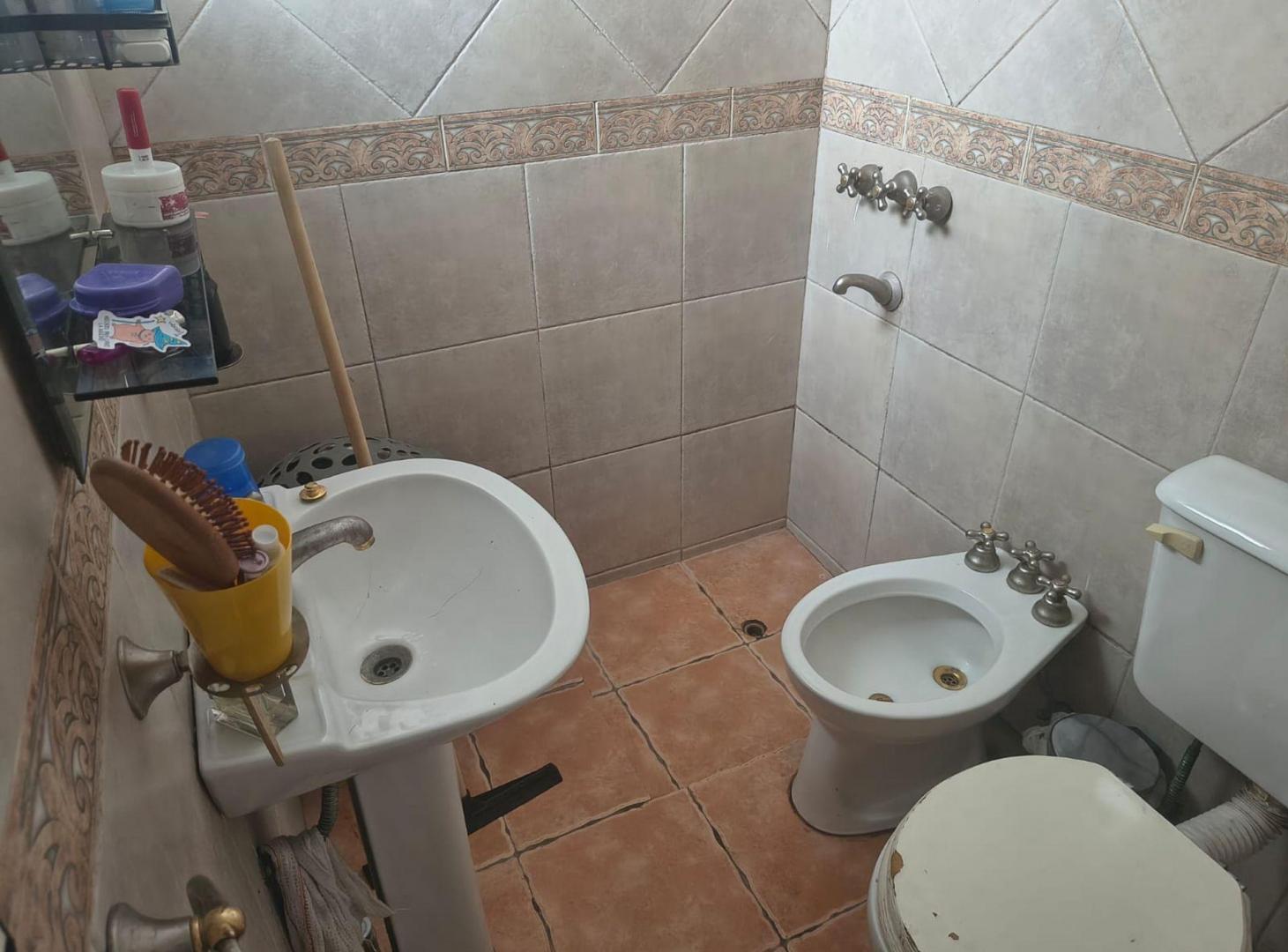 Foto de PH 2 AMB + 2 MONOAMBIENTES, RAMOS MEJÍA, imagen 4