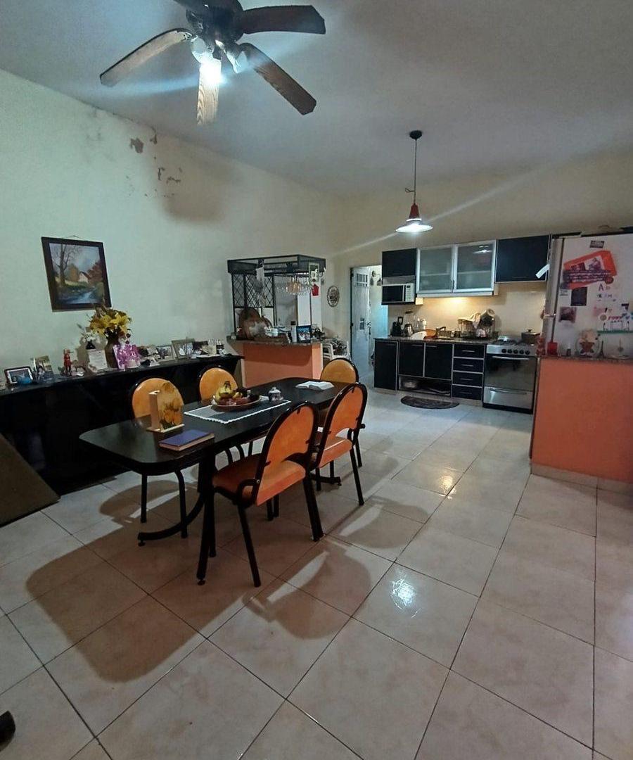 Foto de VENTA HERMOSOPH 4 AMB. AL FRENTE C/COCHERA PALOMAR, imagen 4