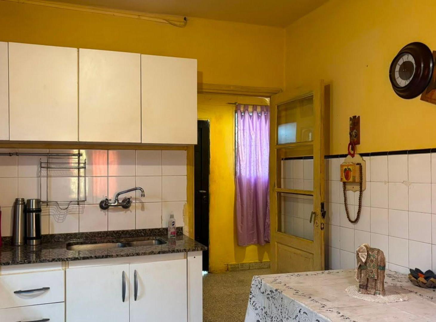 Foto de Venta PH 5Amb Patio Munro PERMUTA, imagen 5
