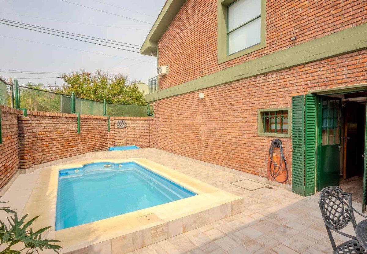 Foto de VENTA CASA 6AMB C/PILETA RAMOS CENTRO APTO CREDITO, imagen 3
