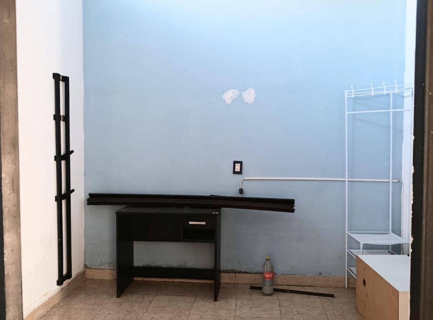 Foto de ALQUILER PH 3 AMBIENTES EN CASEROS - SIN EXPENSAS, imagen 1