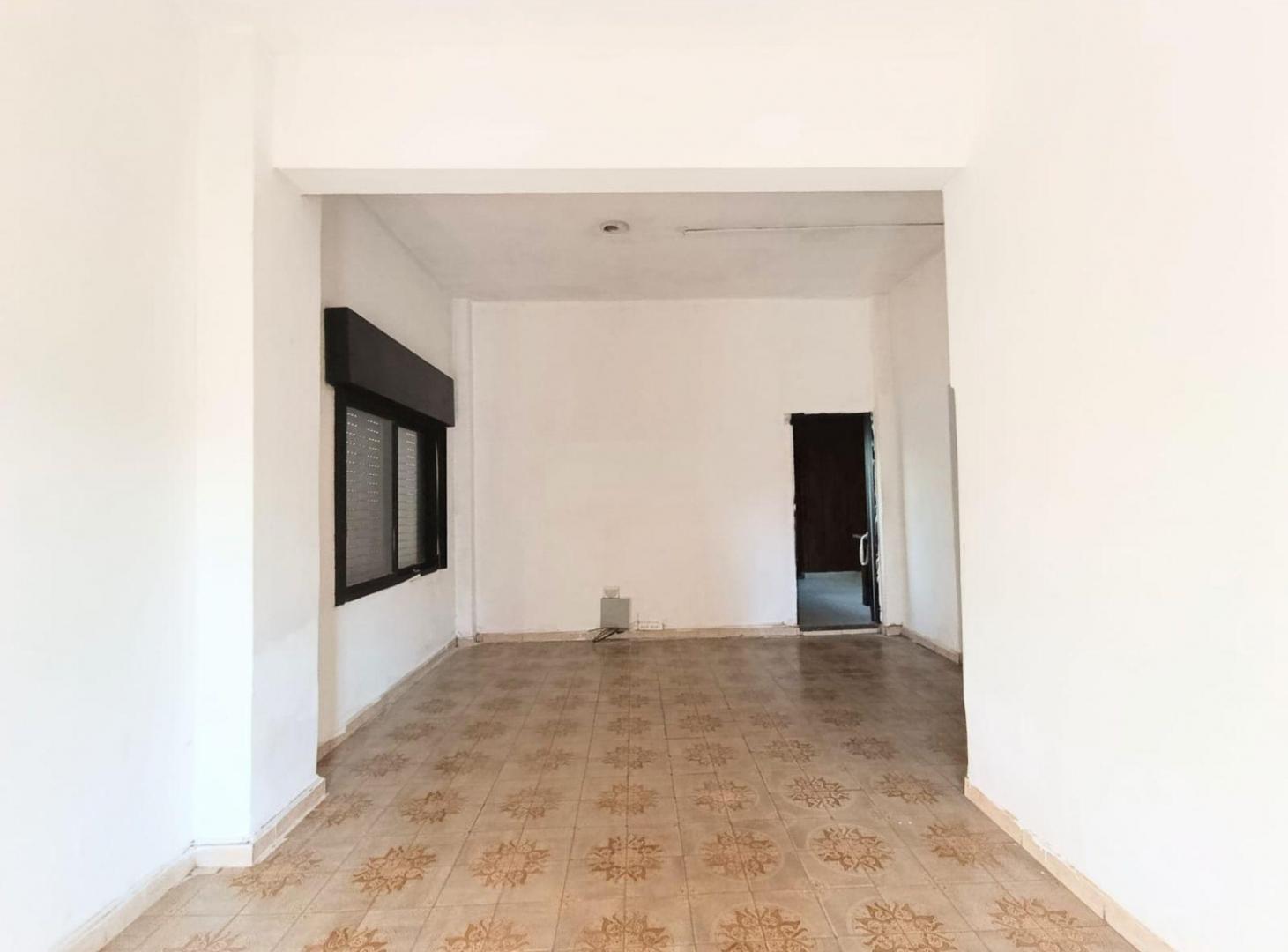 Foto de ALQUILER PH 3 AMBIENTES EN CASEROS - SIN EXPENSAS, imagen 3