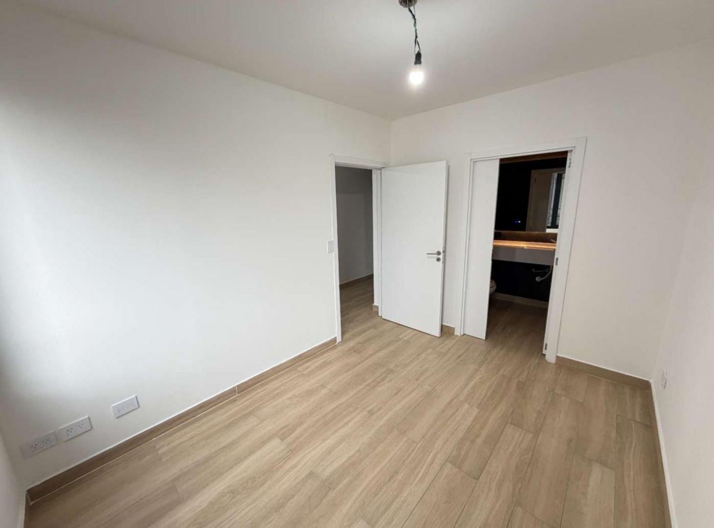 Foto de VENTA DEPARTAMENTO DOS AMBIENTES CABALLITO, imagen 5