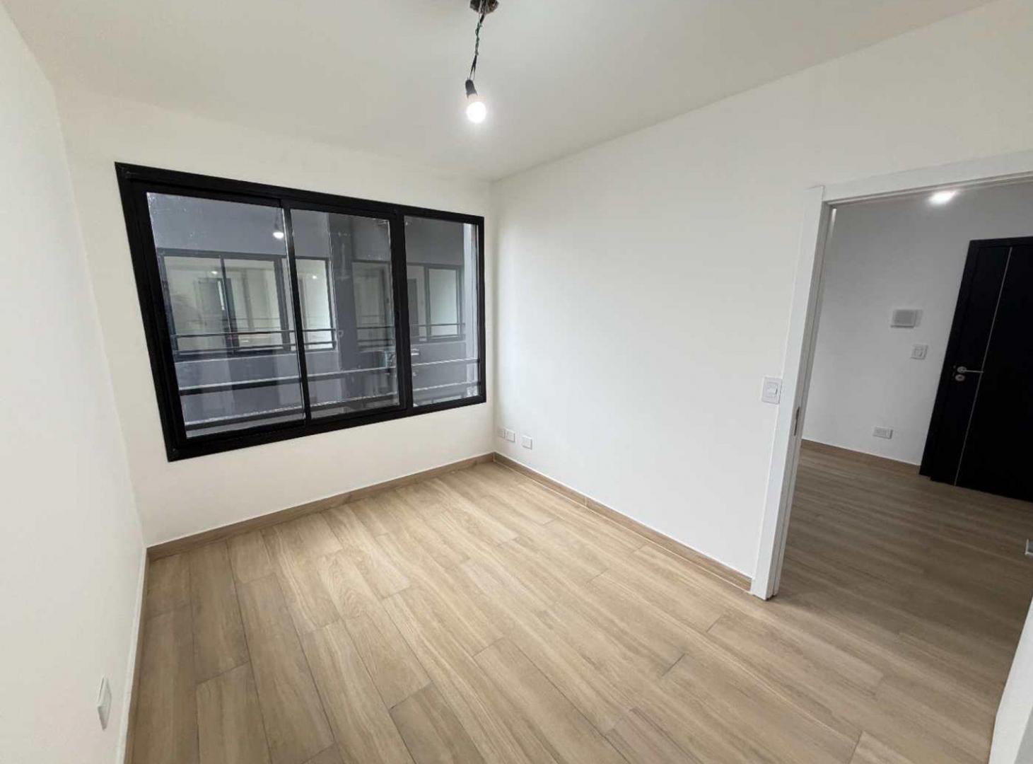 Foto de VENTA DEPARTAMENTO DOS AMBIENTES CABALLITO, imagen 4