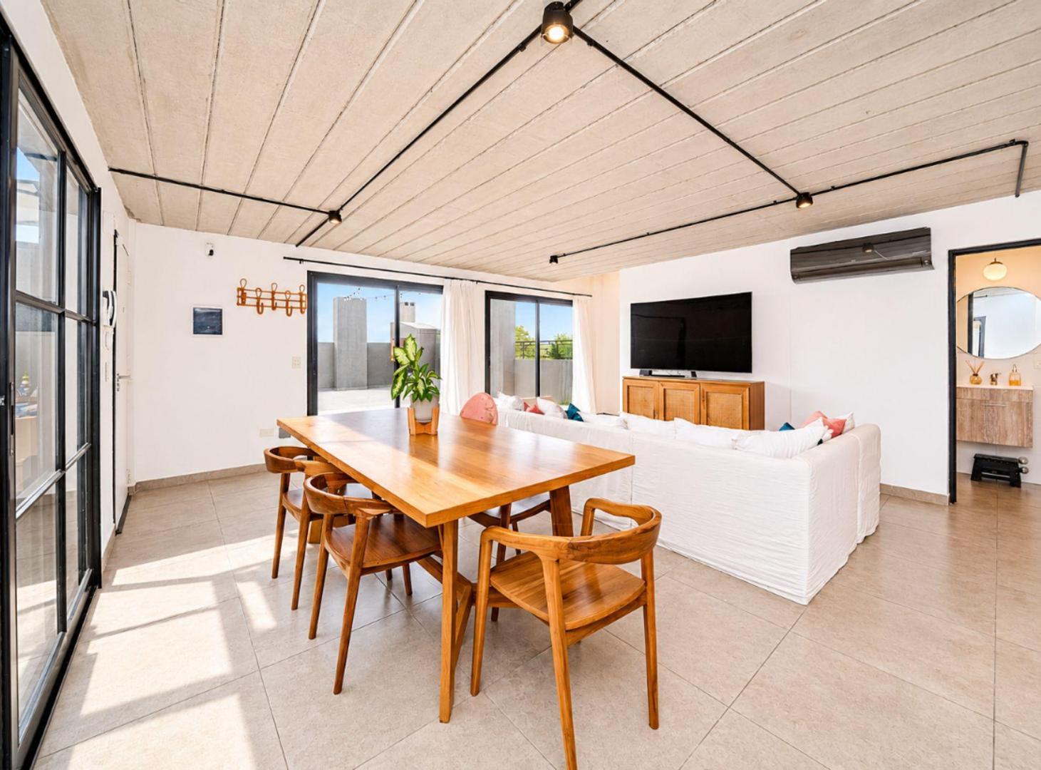 Foto de VENTA DUPLEX 4 AMB C/COCHERA-TERRAZA PROPIA MUNRO, imagen 4