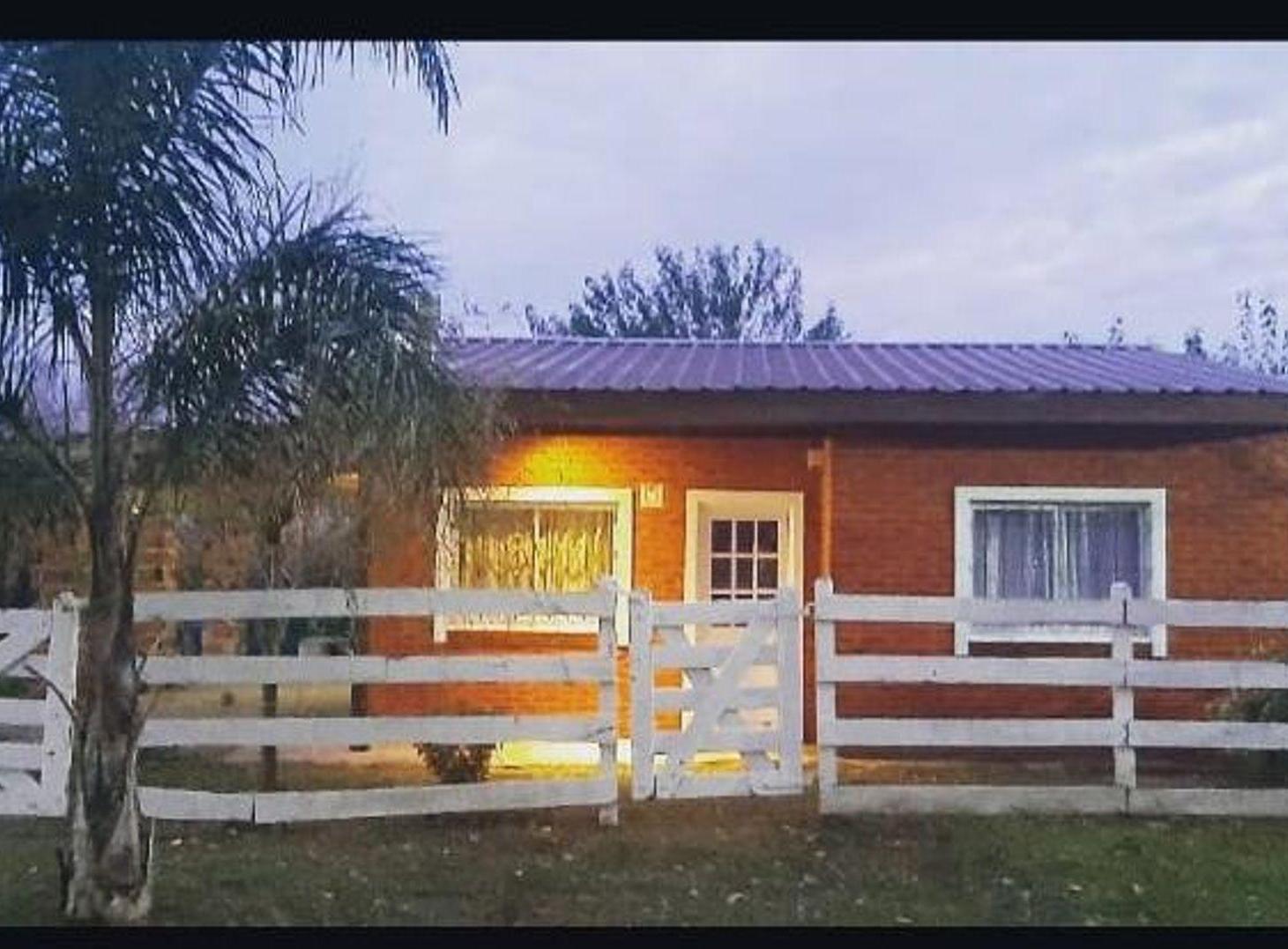Foto de VENTA CASA 3 AMB EN GOWLAND MERCEDES, imagen 5