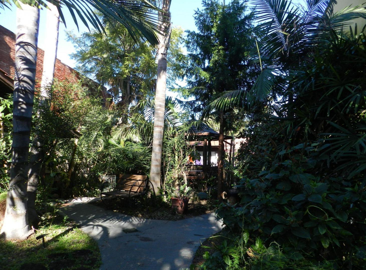 Foto de VENTA TERRENO 300M2 CON QUINCHO EN HURLINGHAM, imagen 2