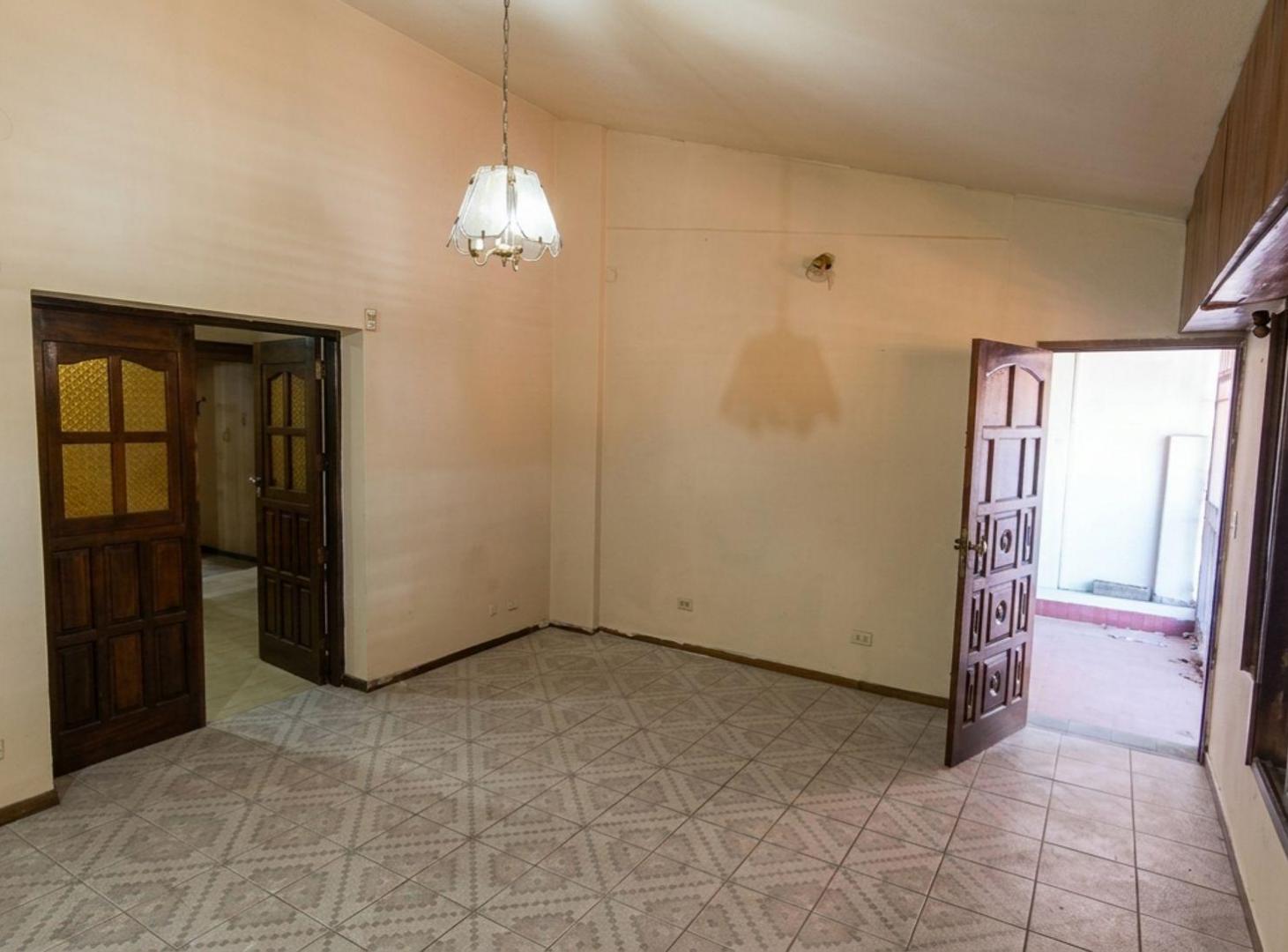Foto de VENTA CASA 3 AMBIENTES MERLO CENTRO, imagen 1