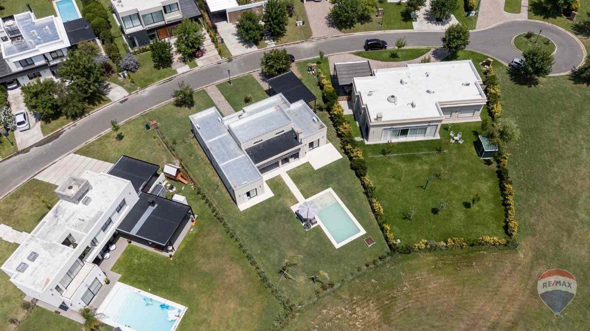 Foto de Casa en Haras Santa Maria - Barrio los Molinos, imagen 3