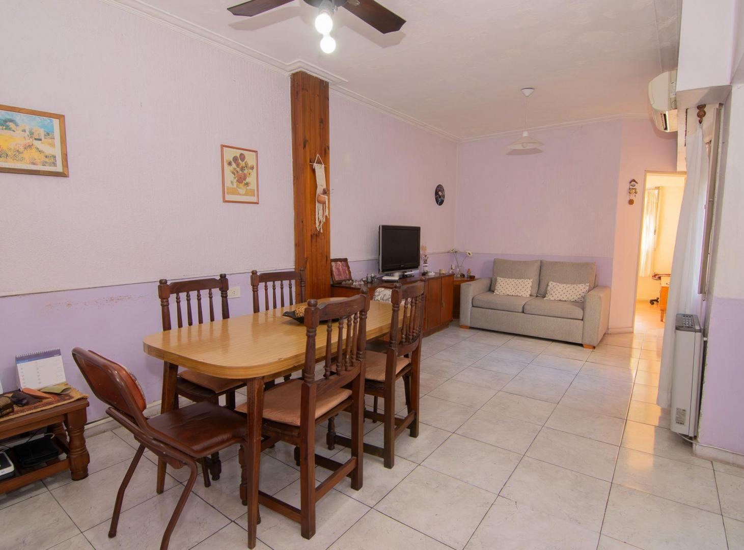 Foto de VENTA PH 3 AMB C/PATIO Y COCHERAS- APTO CREDITO, imagen 4