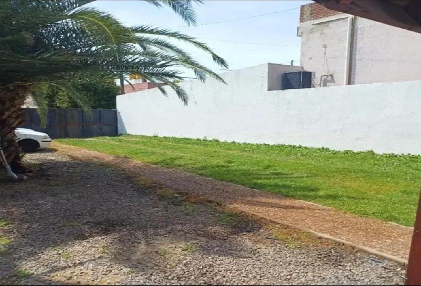 Foto de Venta Casa 4 Amb Ballester Gran Parque PERMUTA, imagen 1