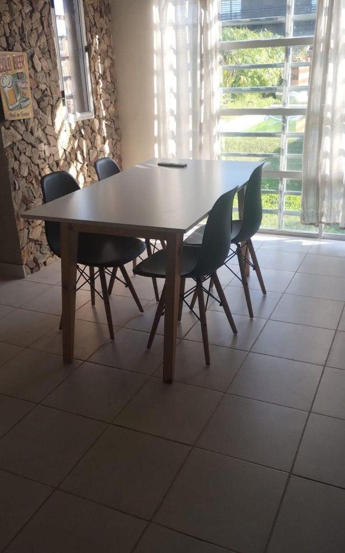 Foto de VENTA DE CASA EN LOTEO SANTA ANA PERMUTA, imagen 2