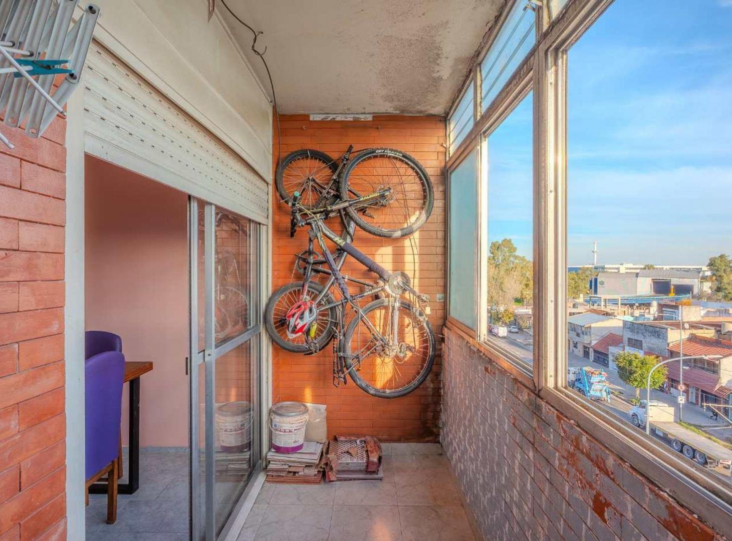 Foto de VENTA DEPTO 2 AMB 48 M2 LAVADERO/BALCÓN - FLORES ., imagen 5