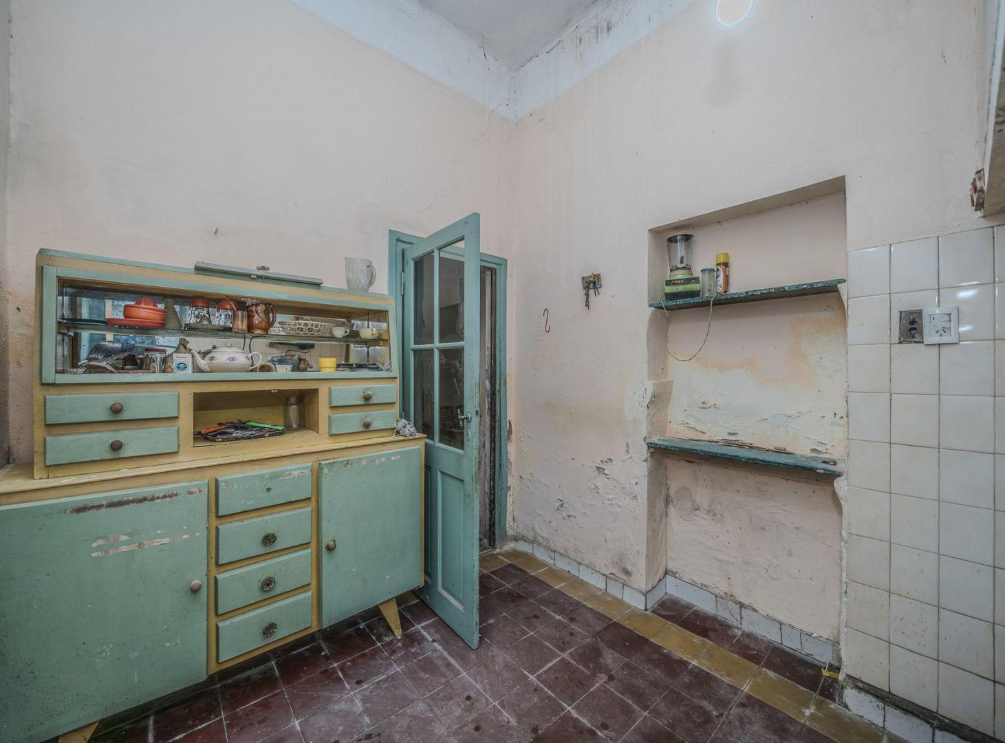 Foto de VENTA CASA A RECICLAR LOTE 525 MTS ITUZAINGO, imagen 4