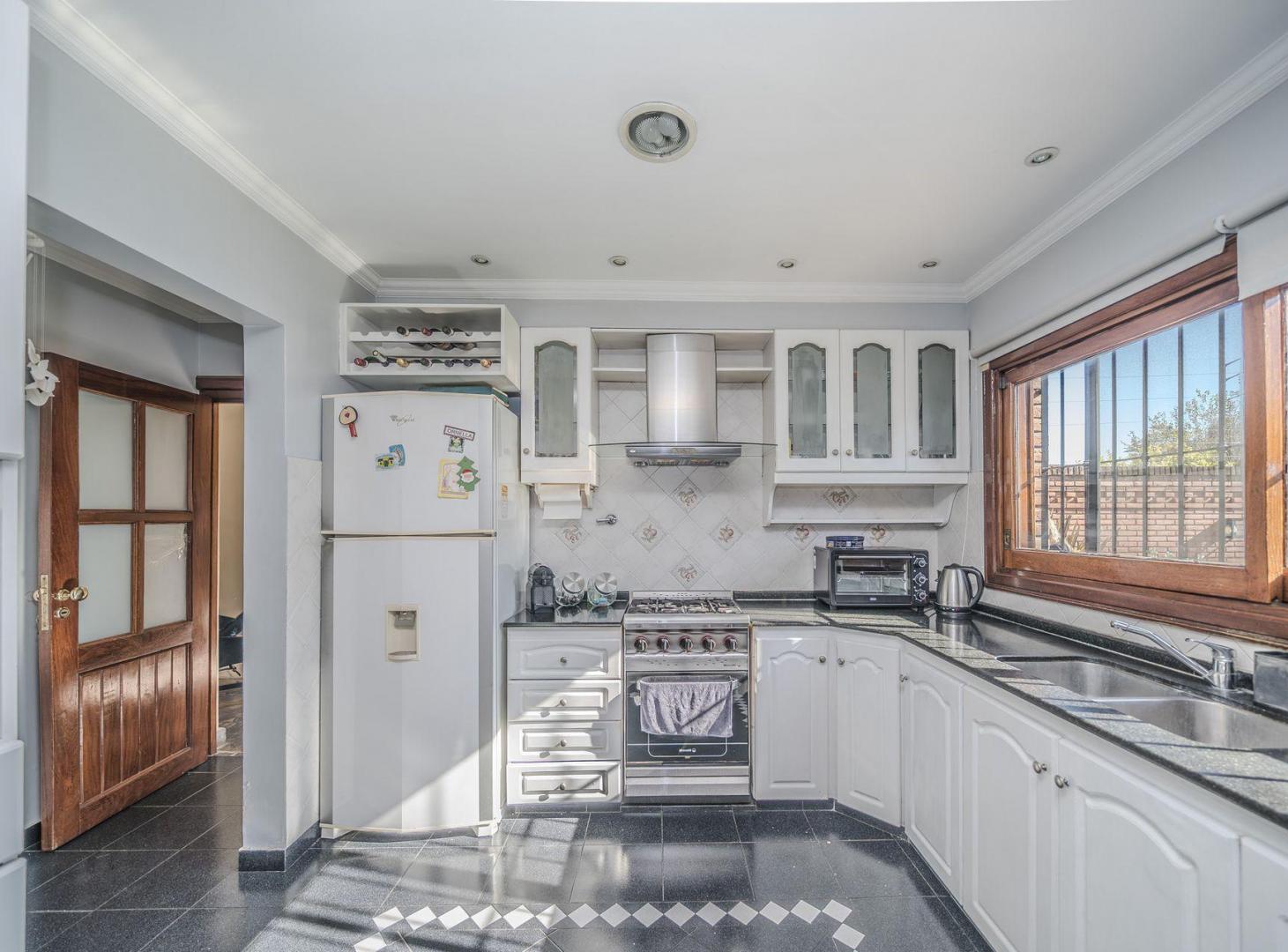 Foto de Casa en Venta 5 ambientes, Merlo Centro, imagen 5