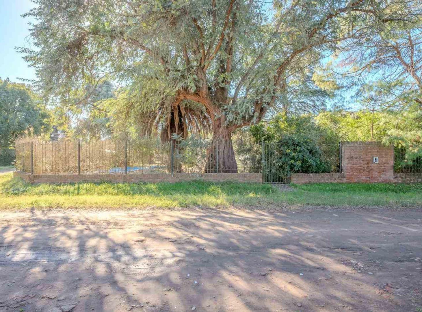 Foto de VENTA CASA QUINTA 7 AMB 910 M2 EN GRAL RODRIGUEZ, imagen 1