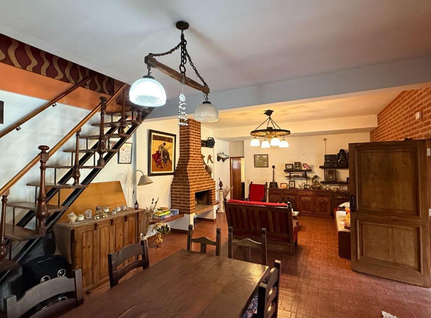 Foto de Casa en venta Pilar - Con piscina y gran lote, imagen 1