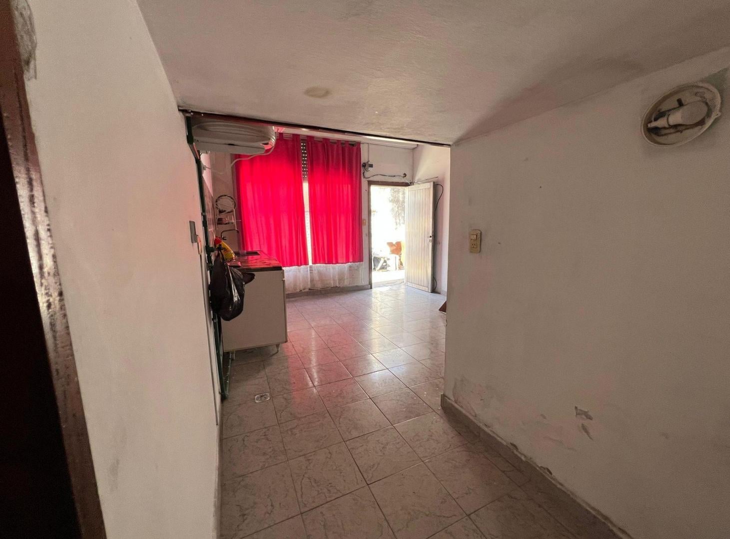 Foto de ALQUILER PH 2 AMB CON TERRAZA Y PATIO CASEROS, imagen 3