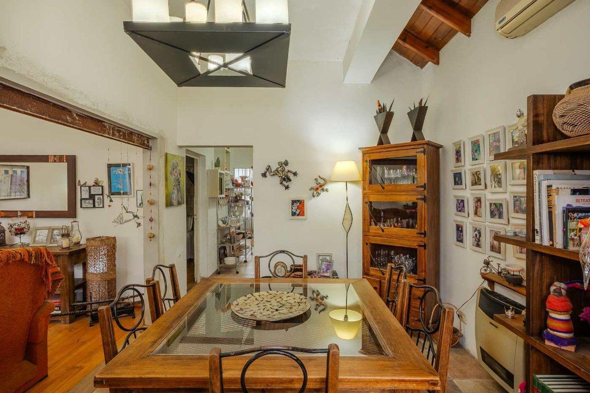 Foto de PH Tipo casa 3 Amb Frente c/Jardín y Cochera., imagen 5