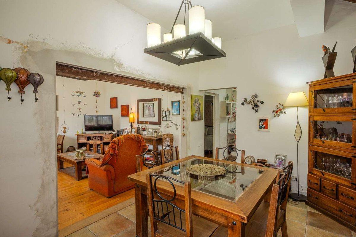 Foto de PH Tipo casa 3 Amb Frente c/Jardín y Cochera., imagen 4