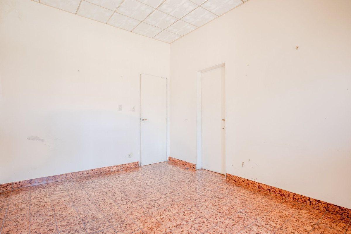 Foto de VENTA CASA 3 AMB. COCHERA QUINCHO JOSE LEON SUAREZ, imagen 4